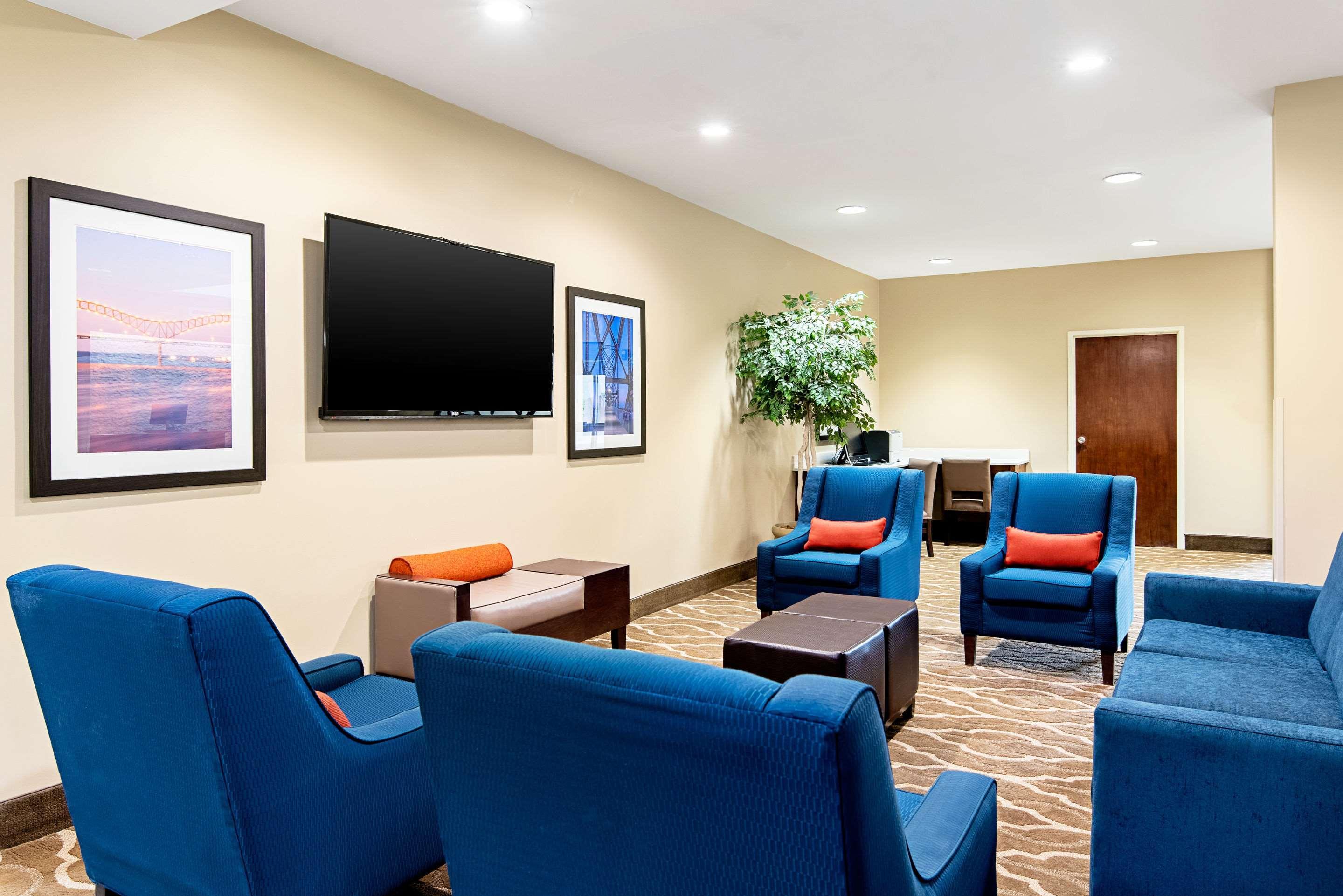 Comfort Inn & Suites Pine Bluff Exterior foto