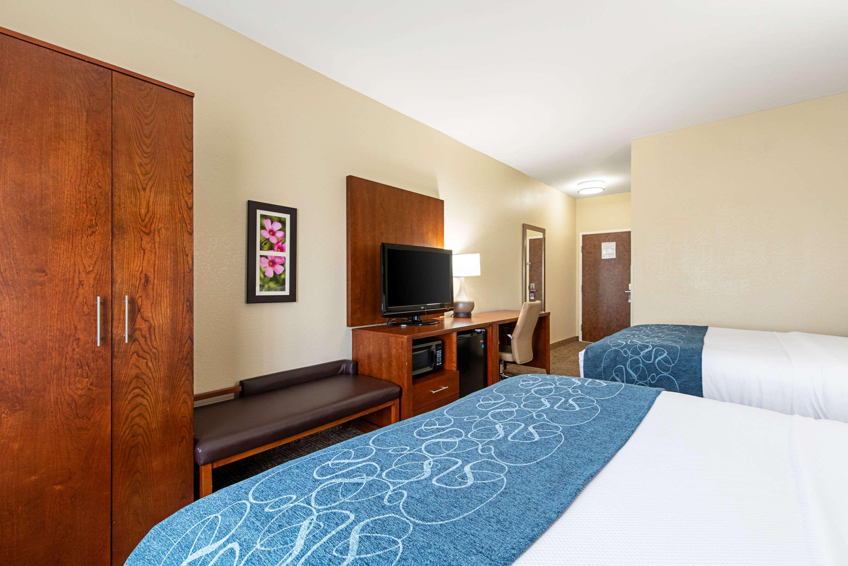 Comfort Inn & Suites Pine Bluff Exterior foto
