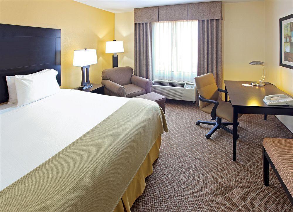 Comfort Inn & Suites Pine Bluff Cameră foto