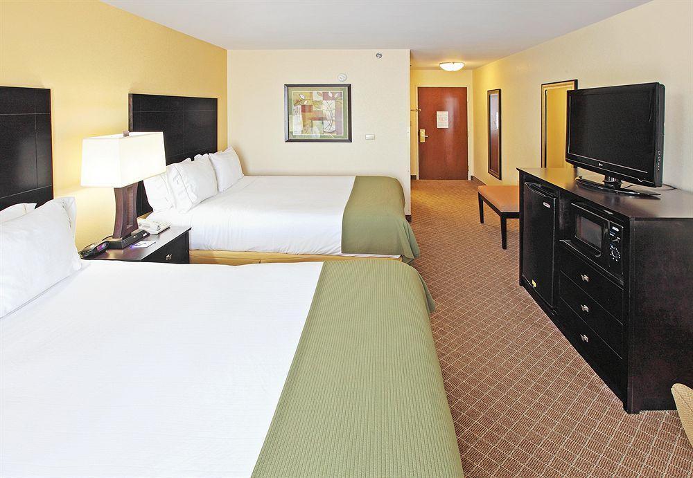 Comfort Inn & Suites Pine Bluff Cameră foto